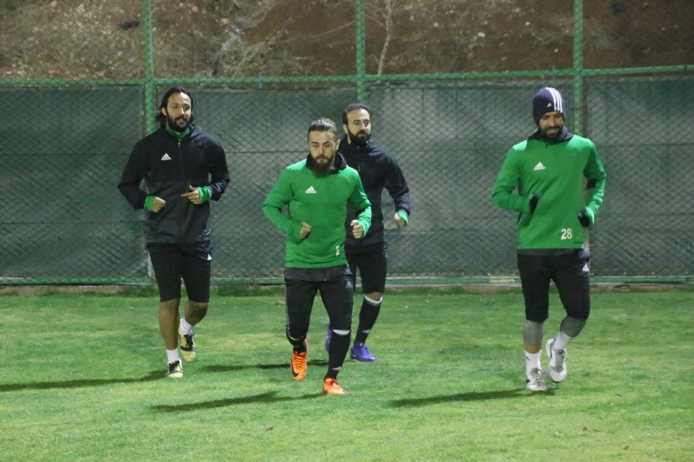 Şanlıurfaspor’da Niğde Belediyespor hazırlıkları başladı