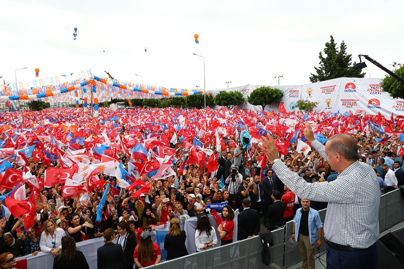 Cumhurbaşkanı Erdoğan:24 Haziran'da Kim Kimin Apoletini Sökecek Hesabını Soralım