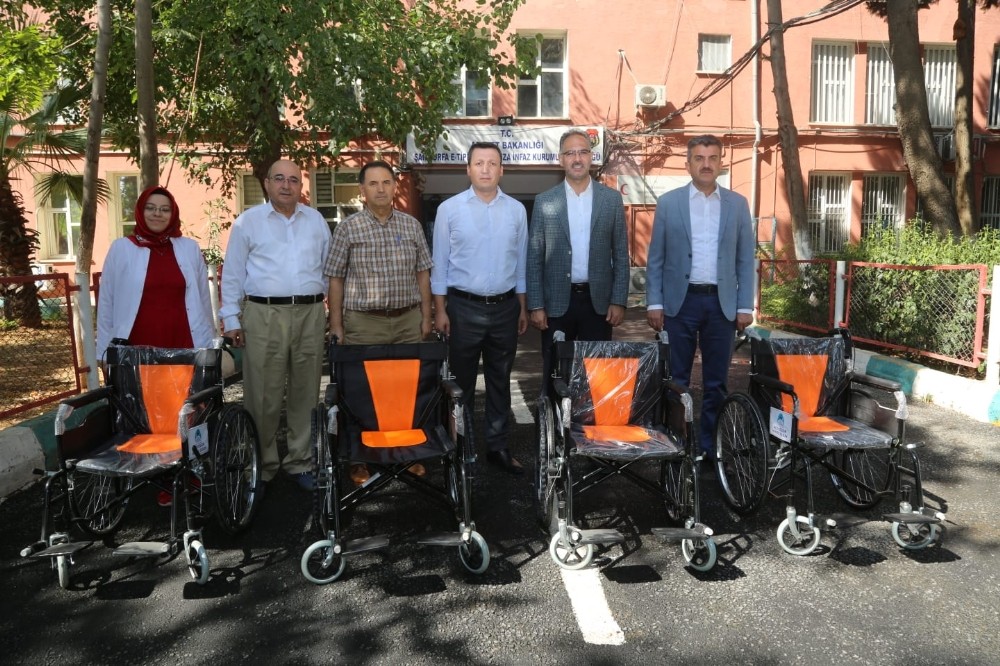 Engelli mahkumların tekerlekli sandalye talebi yerine getirildi