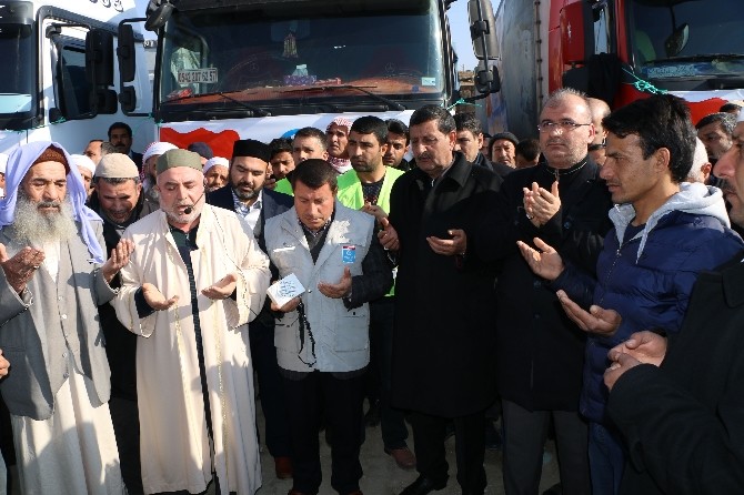 Harran’dan Halep’e insani yardım taşıyan 3 tır daha yola çıktı