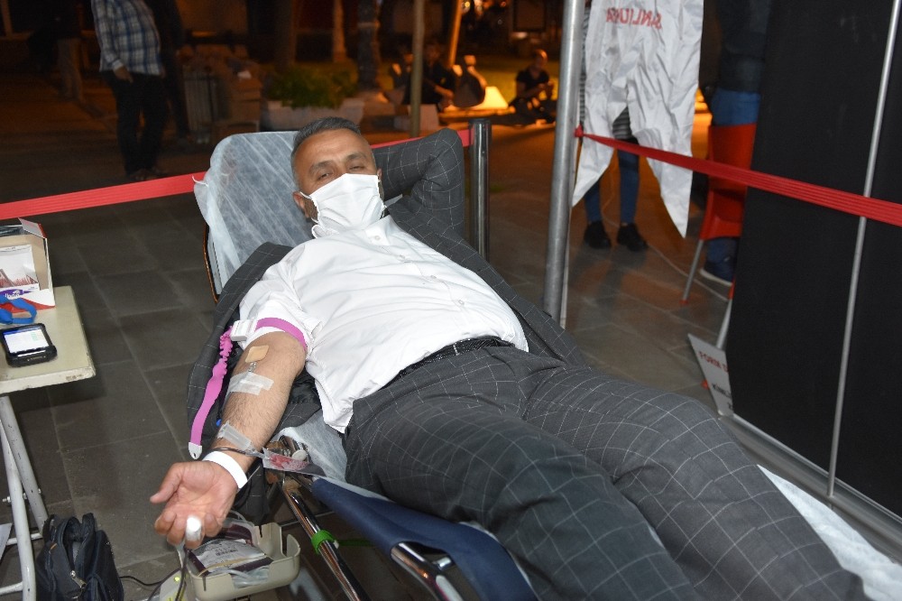 Siverek’te tükenen kan stokları nedeniyle bağış kampanyası başlatıldı