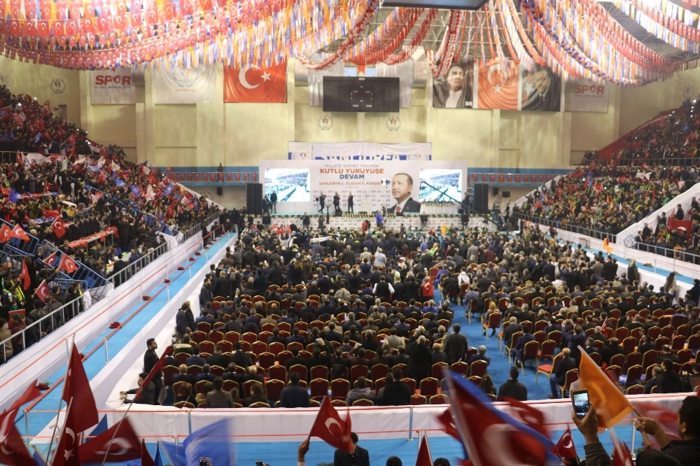 AK Parti Şanlıurfa’da eski başkanla devam dedi