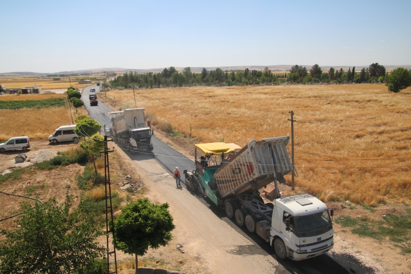 ASFALT ÇALIŞMALARI KENT GENELİNDE BİRÇOK NOKTADA DEVAM EDİYOR