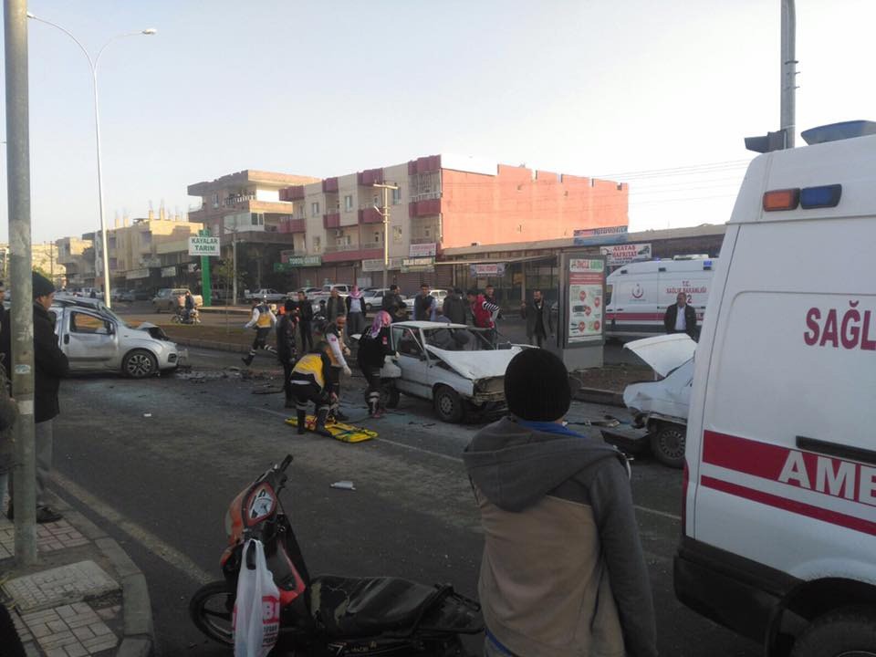 Şanlıurfa’da zincirleme trafik kazası: 1 ölü, 2 yaralı
