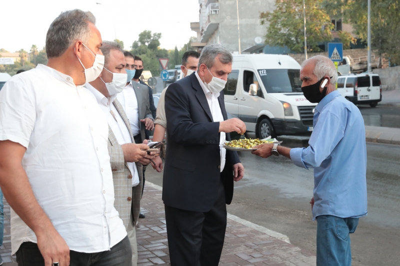BAŞKAN BEYAZGÜL ASFALTLANAN AÇIKSU CADDESİNİ GEZDİ