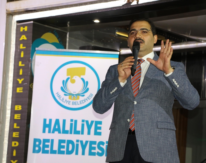 Başkan Canpolat Karşıyaka'da Müjdelerini Açıkladı