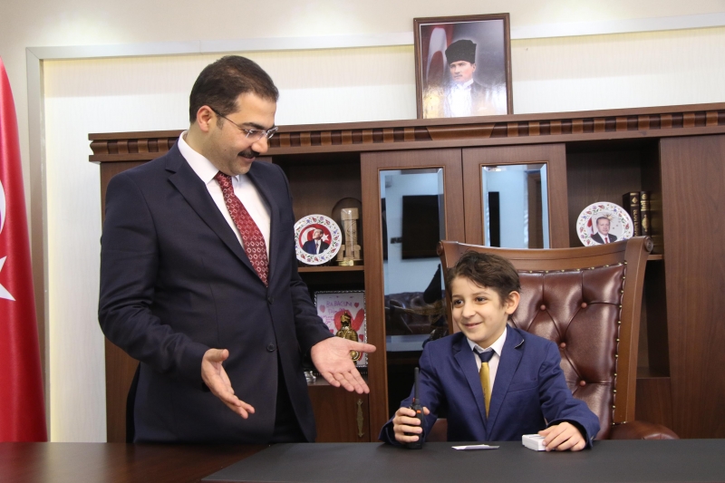 Başkan Canpolat Makamını Muhammet Eray'a Devretti