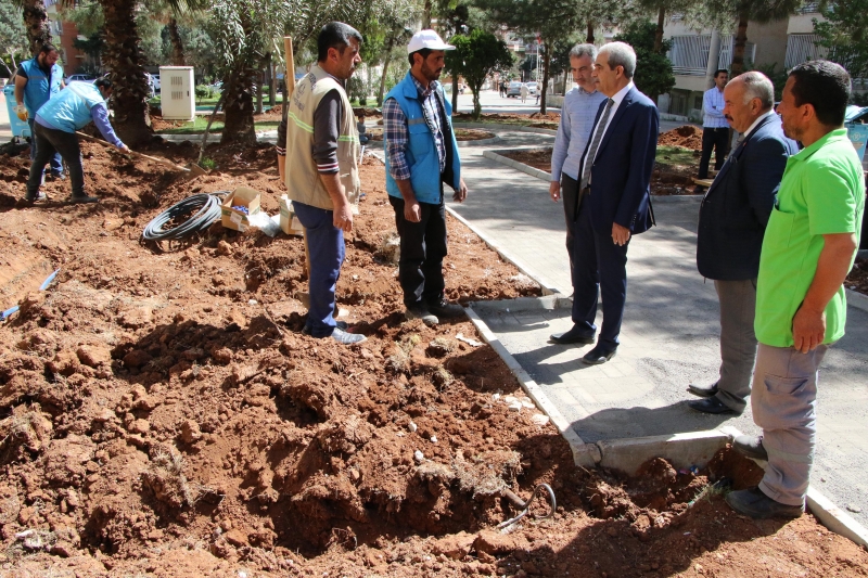 Başkan Demirkol, Park Yenileme Çalışmalarını Yerinde İnceledi