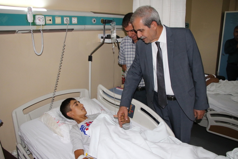 Başkan Demirkol'dan Hastalara Moral Ziyareti