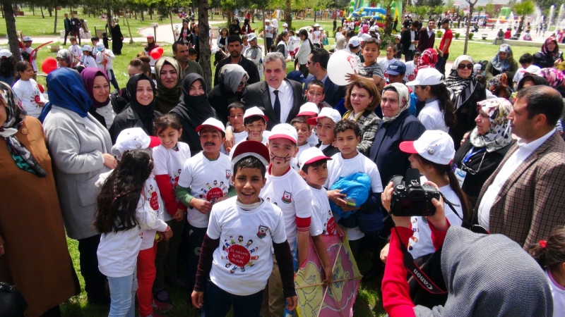 Büyükşehir'den Çocuklara Özel 23 Nisan Şenliği
