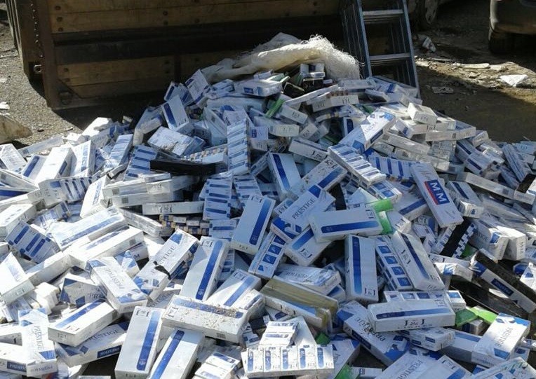 Şanlıurfa’da 10 bin 120 paket kaçak sigara ele geçirildi
