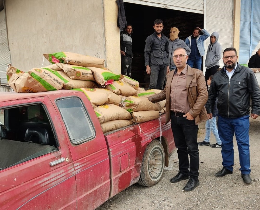 Suriye’de 100 ton tohum dağıtıldı