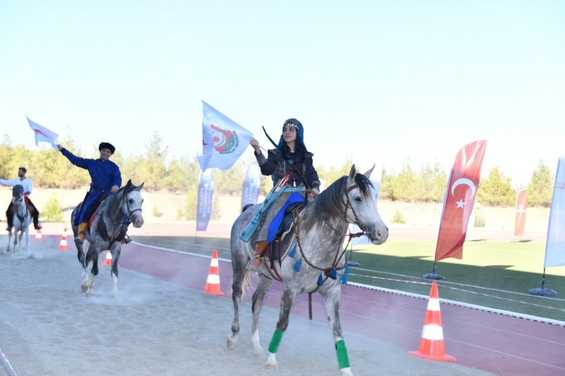 “GEÇMİŞTEN GELECEĞE ATA SPORLARIMIZ PROJESİ” FİNALİ ŞANLIURFA’DA GERÇEKLEŞTİ