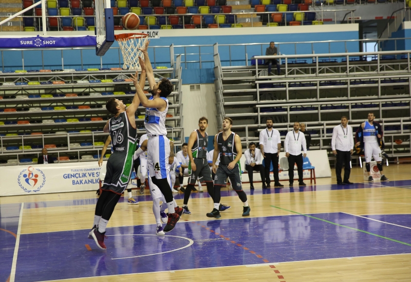 Haliliye Basketbol Takımı Gemlik'i Eli Boş Gönderdi