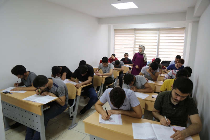 Haliliye Belediyesi Öğrencileri YKS’ye Hazırlıyor