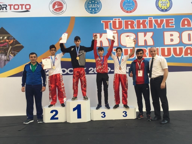 Haliliye Belediyespor Şampiyonluğa Doymuyor