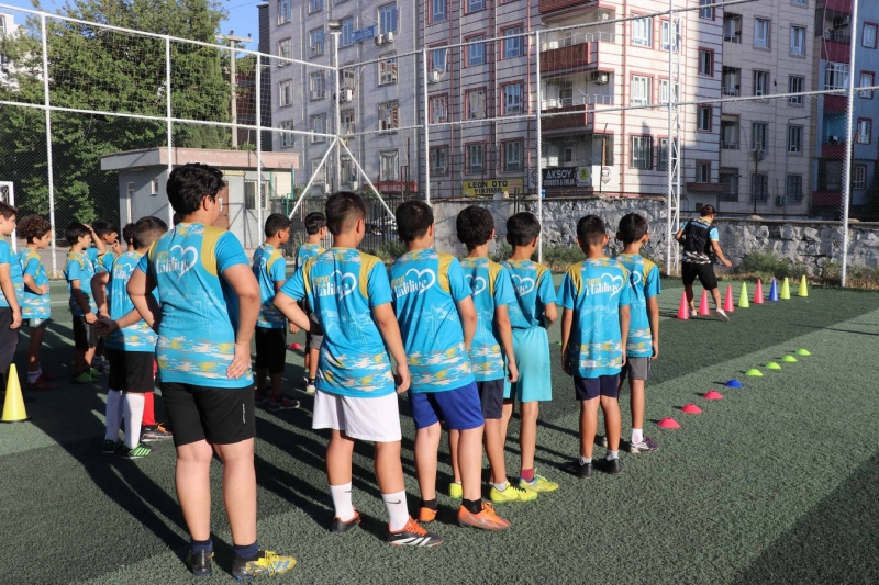 HALİLİYE'DE YAZ SPOR OKULLARI KAYITLARI BAŞLIYOR