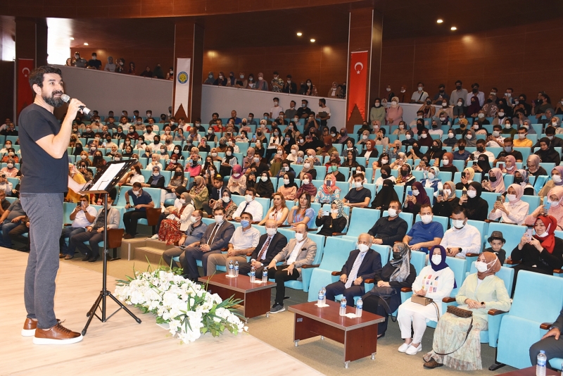 Harran Üniversitesi’nde Güz Şenliği Düzenlendi