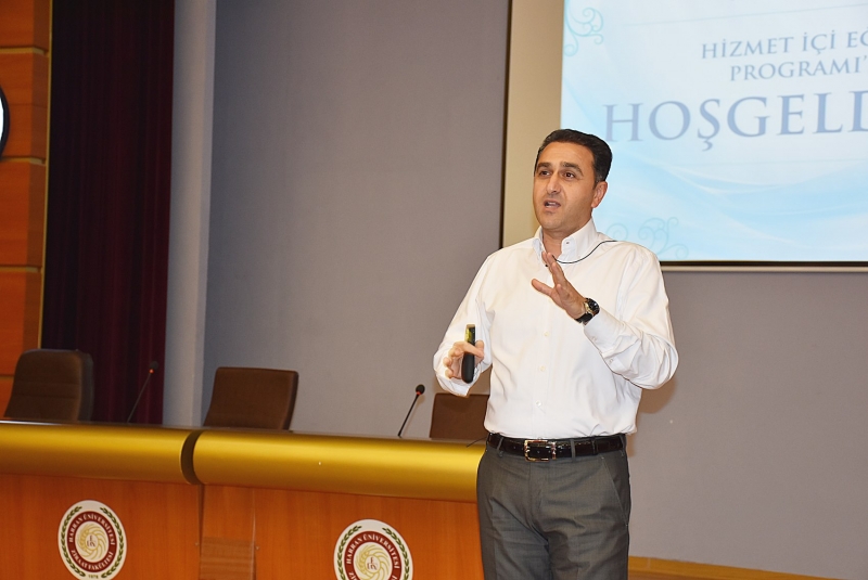 Harran Üniversitesi’nde Hizmet İçi Eğitim Seminerleri Devam Ediyor