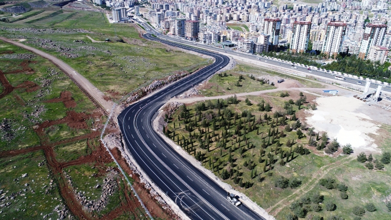 Köprülü Kavşak Yapımı İçin Alternatif Yollar Trafiğe Açılıyor
