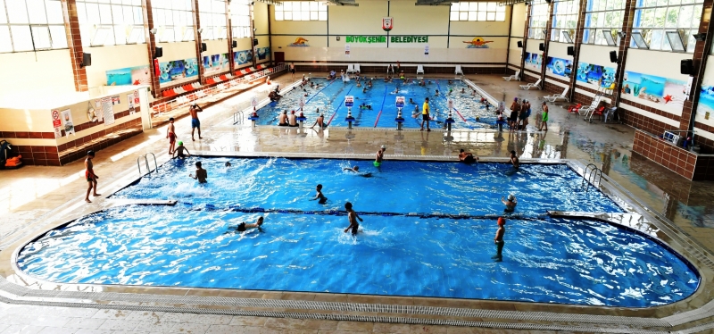 Şanlıurfa'da Havuz Sezonu Açıldı