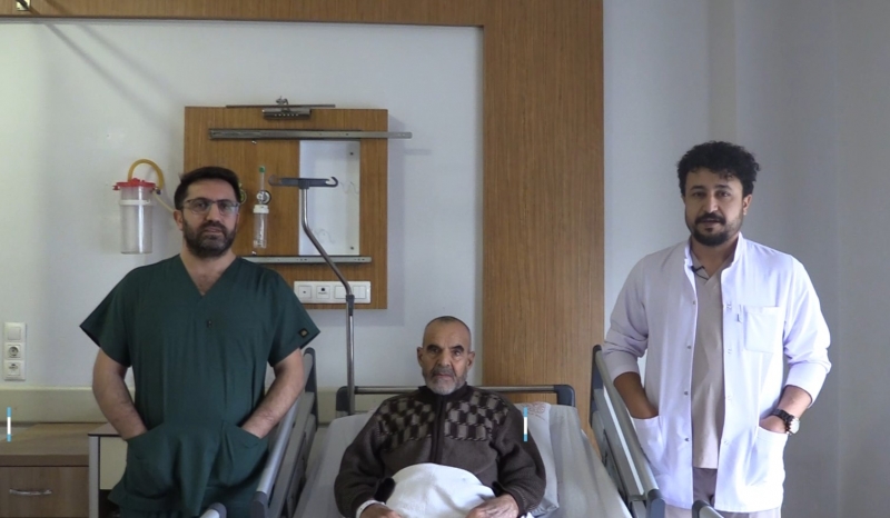 Rektum Kanseri Laparoskopik Yöntemle Başarıyla Tedavi Edildi.