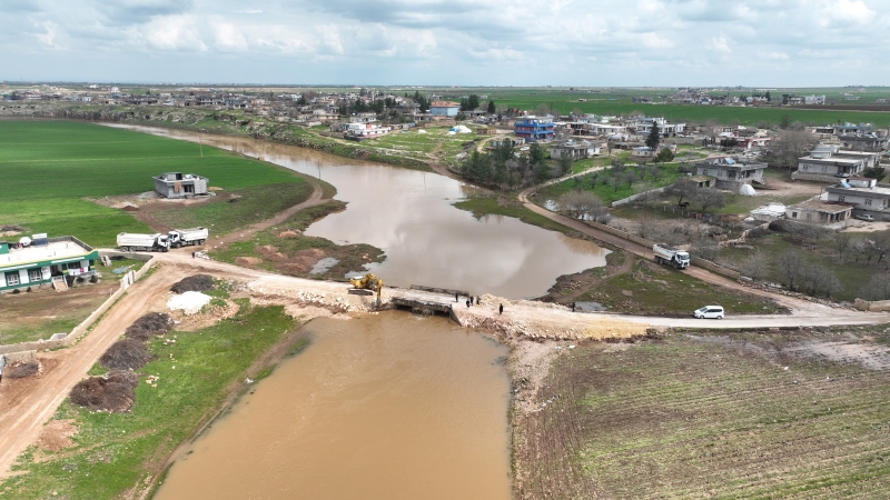 Viranşehir Kırsalında Hummalı Çalışma: Hasar Gören Menfezler Onarılıyor