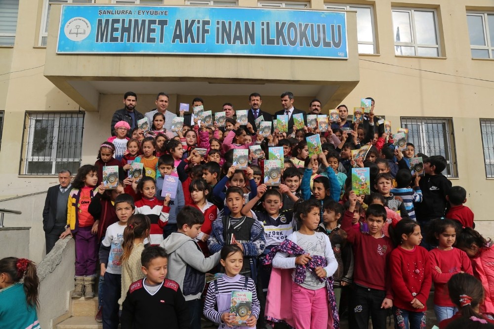 Eyyübiye Belediyesinden öğrencilere 40 bin kitap