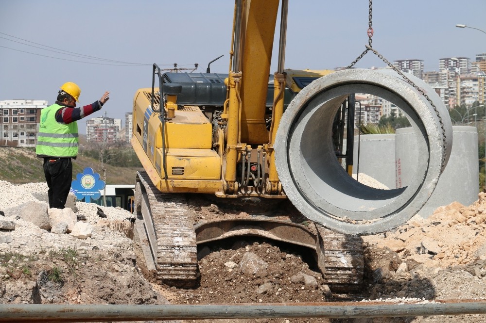 Karaköprü ilçesine döşenecek kollektör hatlarında sona gelindi