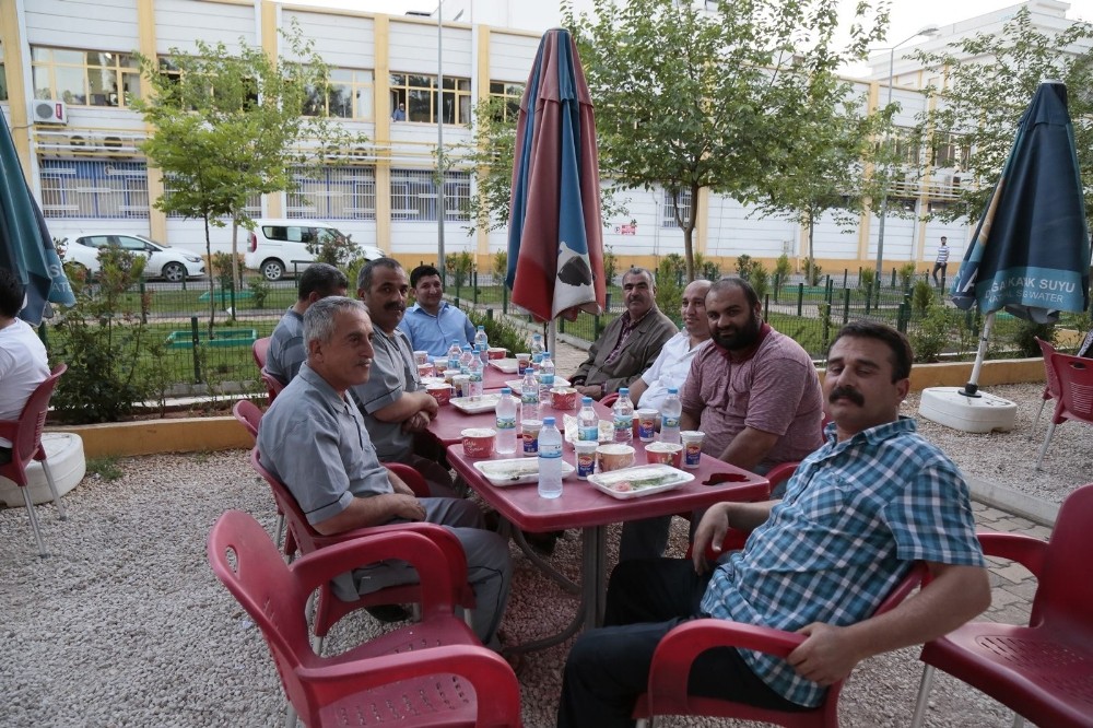Eyyübiye belediyesinden hasta yakınları için iftar sofrası