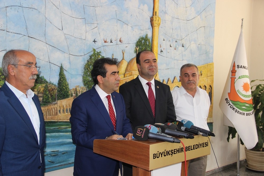Diyarbakır Valisi Büyükşehiri ziyaret etti