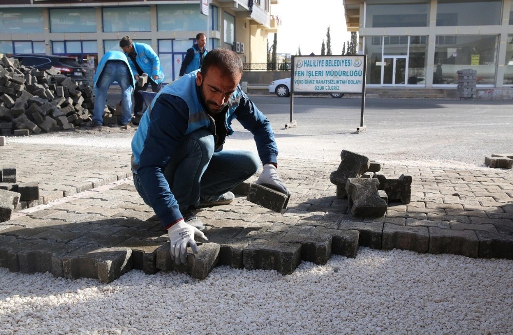 Karşıyaka Mahallesinde kilitli taş çalışması tamamlandı