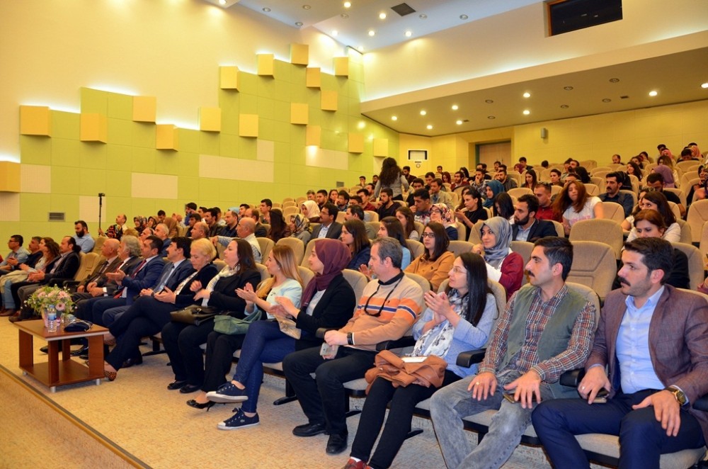 Harran Üniversitesinde ’Uygarlığın doğduğu toprak: Şanlıurfa″ konferansı