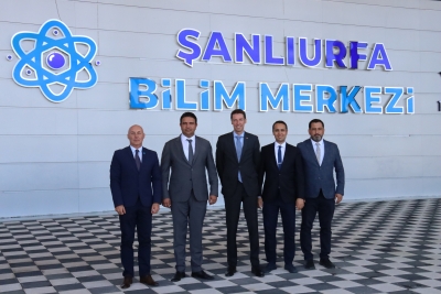 AB DELEGASYONU BAŞKAN VEKİLİ VİLCİNSKAS, ŞANLIURFA BİLİM MERKEZİ’NE HAYRAN KALDI