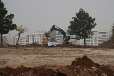 BAŞKAN BEYAZGÜL’ÜN YEMYEŞİL BİR ŞANLIURFA HAYALİ PARKLARLA HAYATA GEÇİYOR