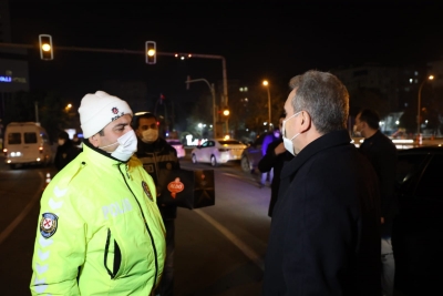 Beyazgül yeni yıla polis ve basın mensuplarıyla girdi