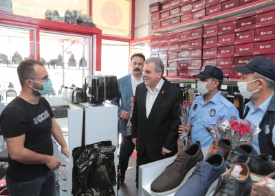 BÜYÜKŞEHİR ZABITASINDAN SİRENLER EŞLİĞİNDE ŞEHİR TURU