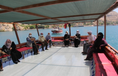 BÜYÜKŞEHİR’DEN ENGELLİ SPORCULARA VE 65 YAŞ ÜSTÜ VATANDAŞLARA HALFETİ GEZİSİ