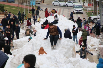 Büyükşehir'den Kar Süprizi