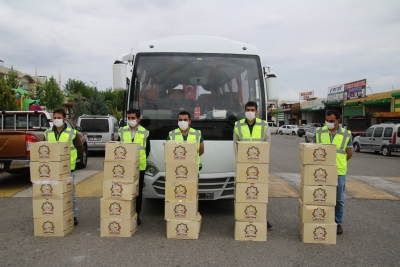 BÜYÜKŞEHİR'DEN VATANDAŞA 1 MİLYON ÜCRETSİZ MASKE