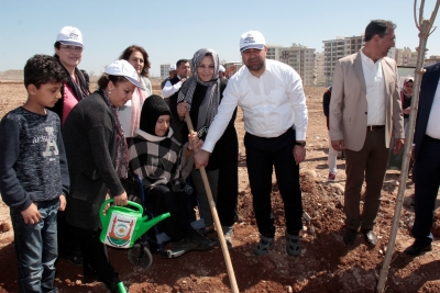 Büyükşehir’in Ağaç Seferberliği Sürüyor