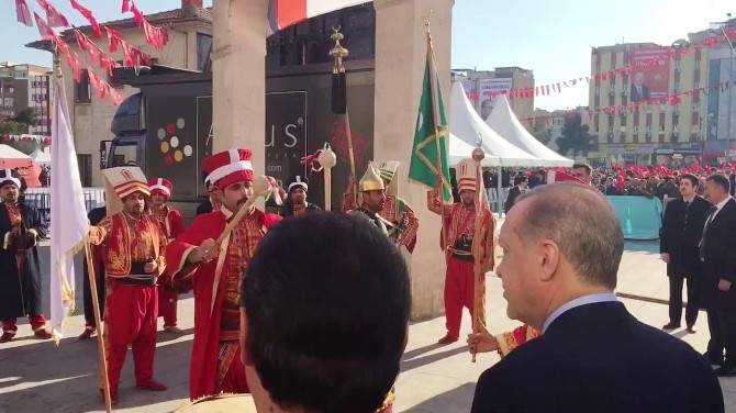 Cumhurbaşkanı Erdoğan’a Haliliye Belediyesinden mehter süprizi