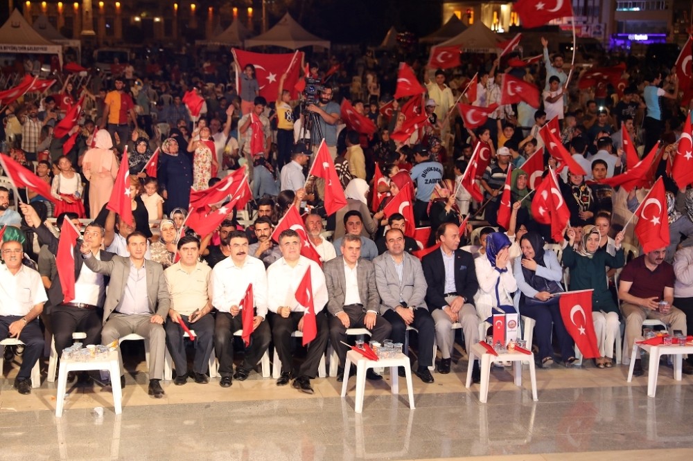 Şanlıurfa’da 15 Temmuz Demokrasi ve Milli Birlik Günü anması sona erdi