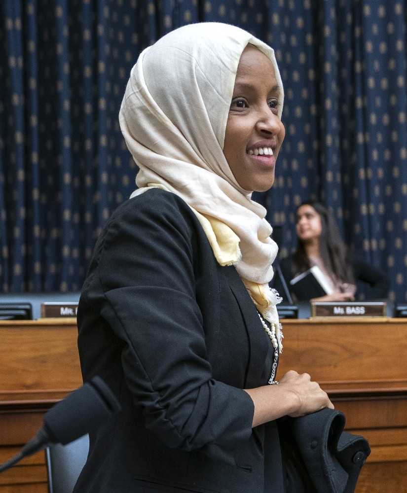 ABD Kongresi’nin Somalili ilk Müslüman temsilcisi İlhan Omar’a linç kampanyası