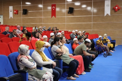 ENGELLİ KOORDİNASYON VE YAŞAM MERKEZİNDE ÖĞRENCİLERİN HATİM SEVİNCİ