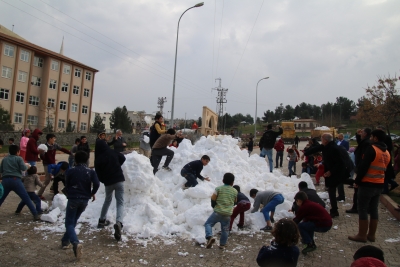 Eyyübiye'de Kar Topu Savaşları Başladı