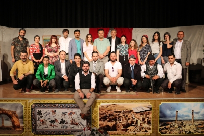 Eyyübiyeli Öğretmenlerin Tiyatro Gösterisi Tam Not Aldı