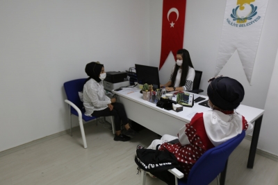 GENÇLER HALİLİYE İLE GELECEĞE HAZIRLANMAYA DEVAM EDİYOR