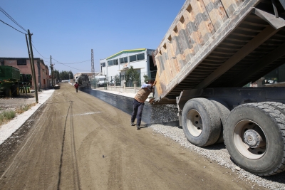 HALİLİYE BELEDİYESİ KIRSALDA ASFALT ATAĞINI DEVAM ETTİRİYOR