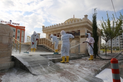 KARAKÖPRÜ’DE  BATIKENT MAHALLESİ DEZENFEKTE EDİLDİ